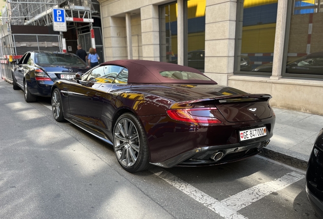 Aston Martin Vanquish Volante