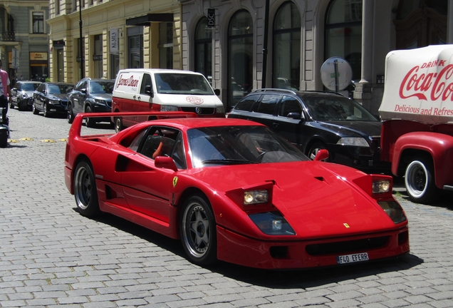 Ferrari F40