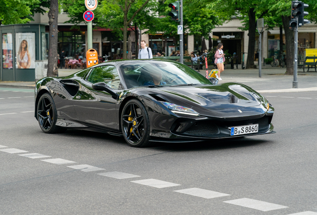 Ferrari F8 Spider