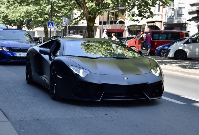 Lamborghini Aventador LP700-4