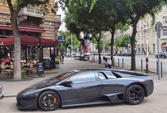 Lamborghini Murciélago LP640