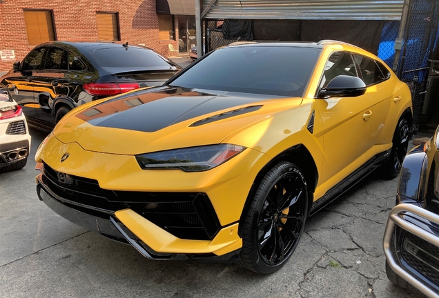 Lamborghini Urus S