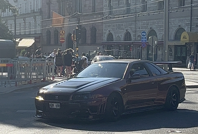 Nissan Skyline R34 GT-R