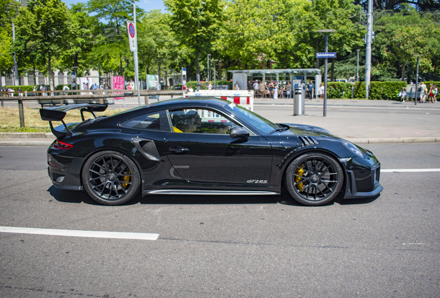 Porsche 991 GT2 RS Weissach Package