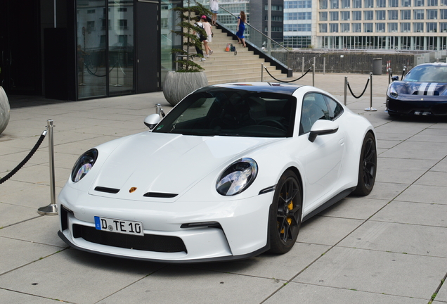 Porsche 992 GT3 Touring