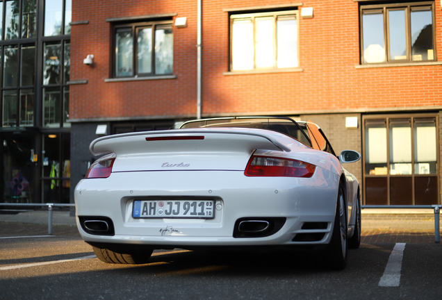 Porsche 997 Turbo Cabriolet MkI