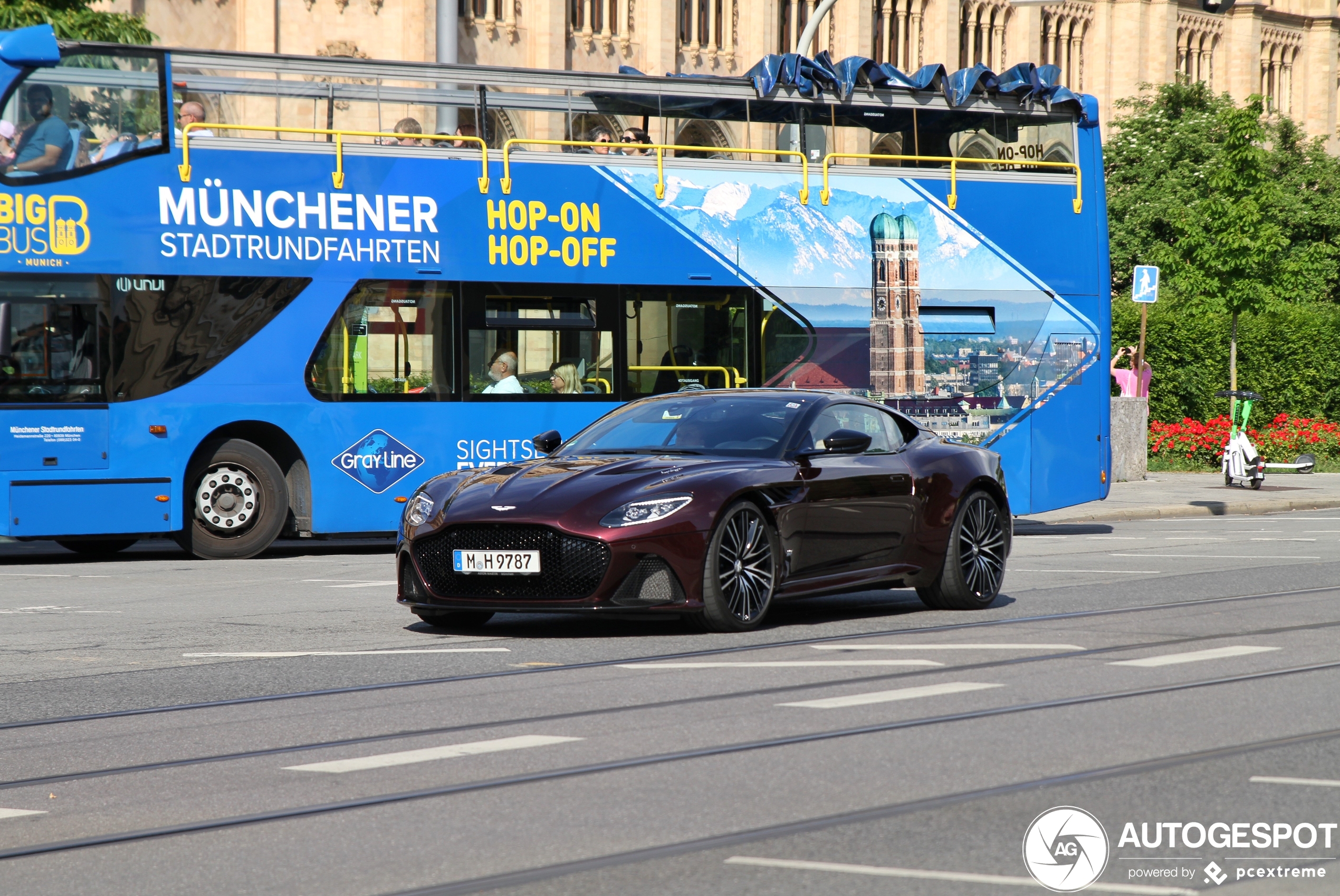 Aston Martin DBS Superleggera