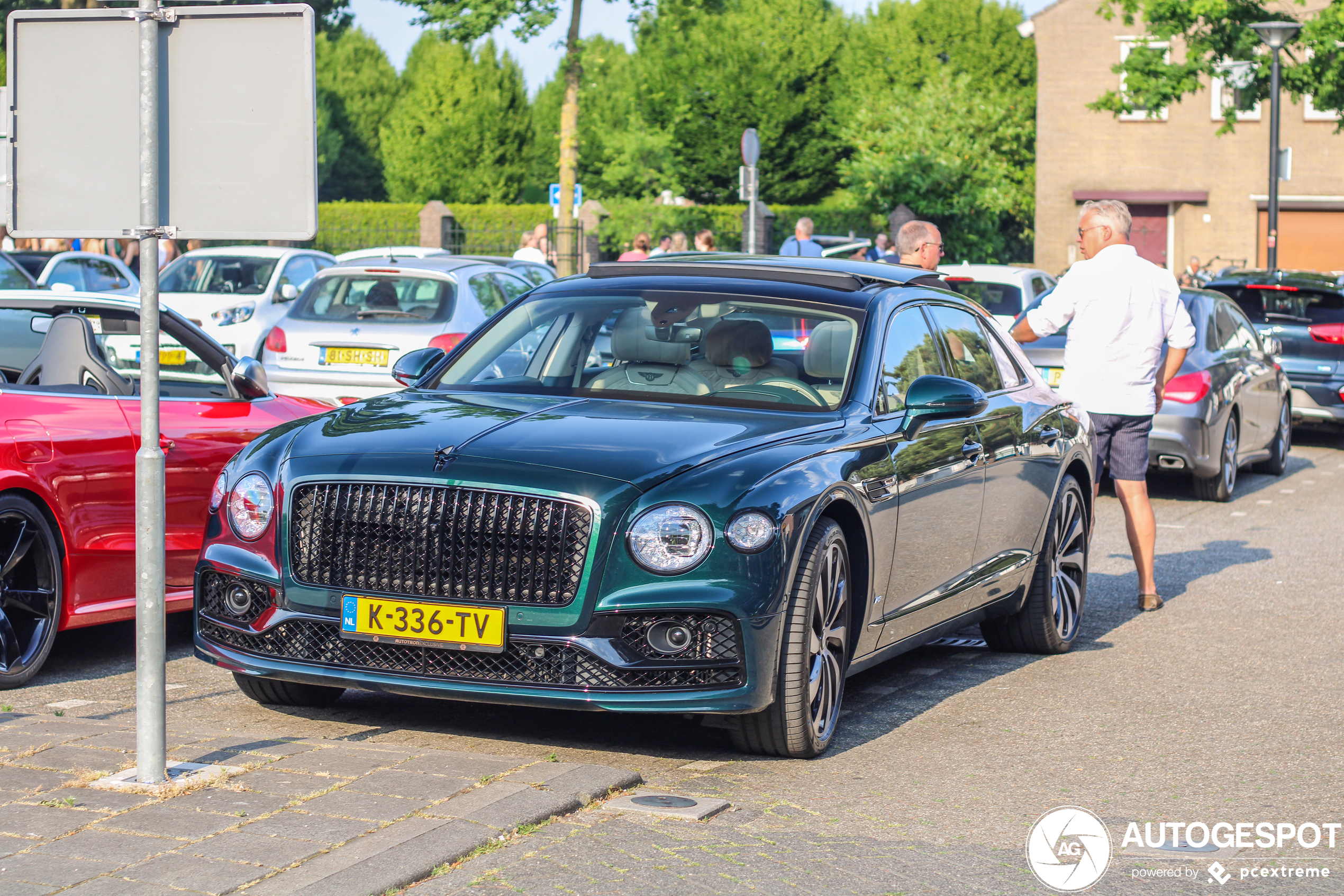 Bentley Flying Spur V8 2021