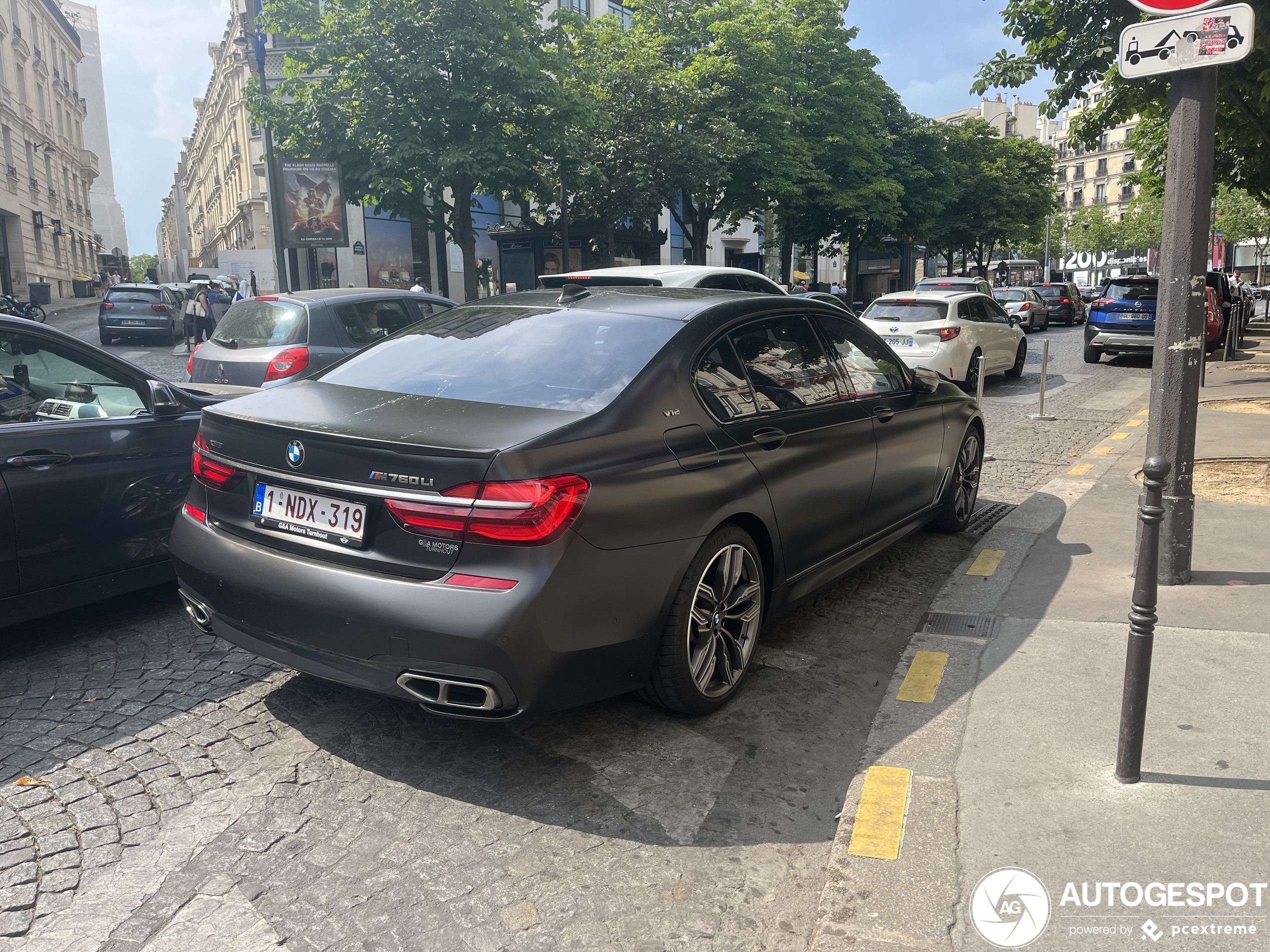 BMW M760Li xDrive