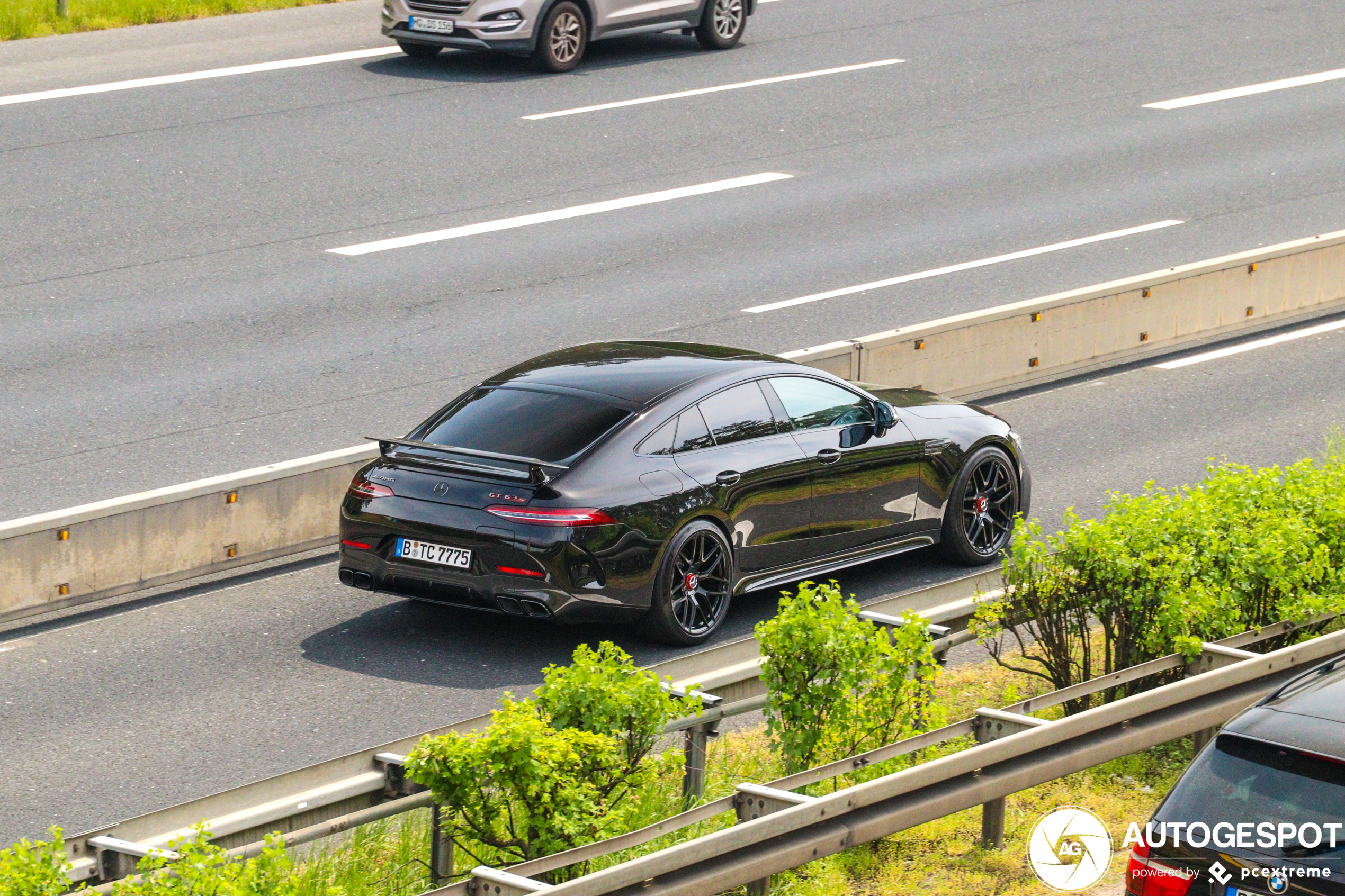 Mercedes-AMG GT 63 S E Performance X290