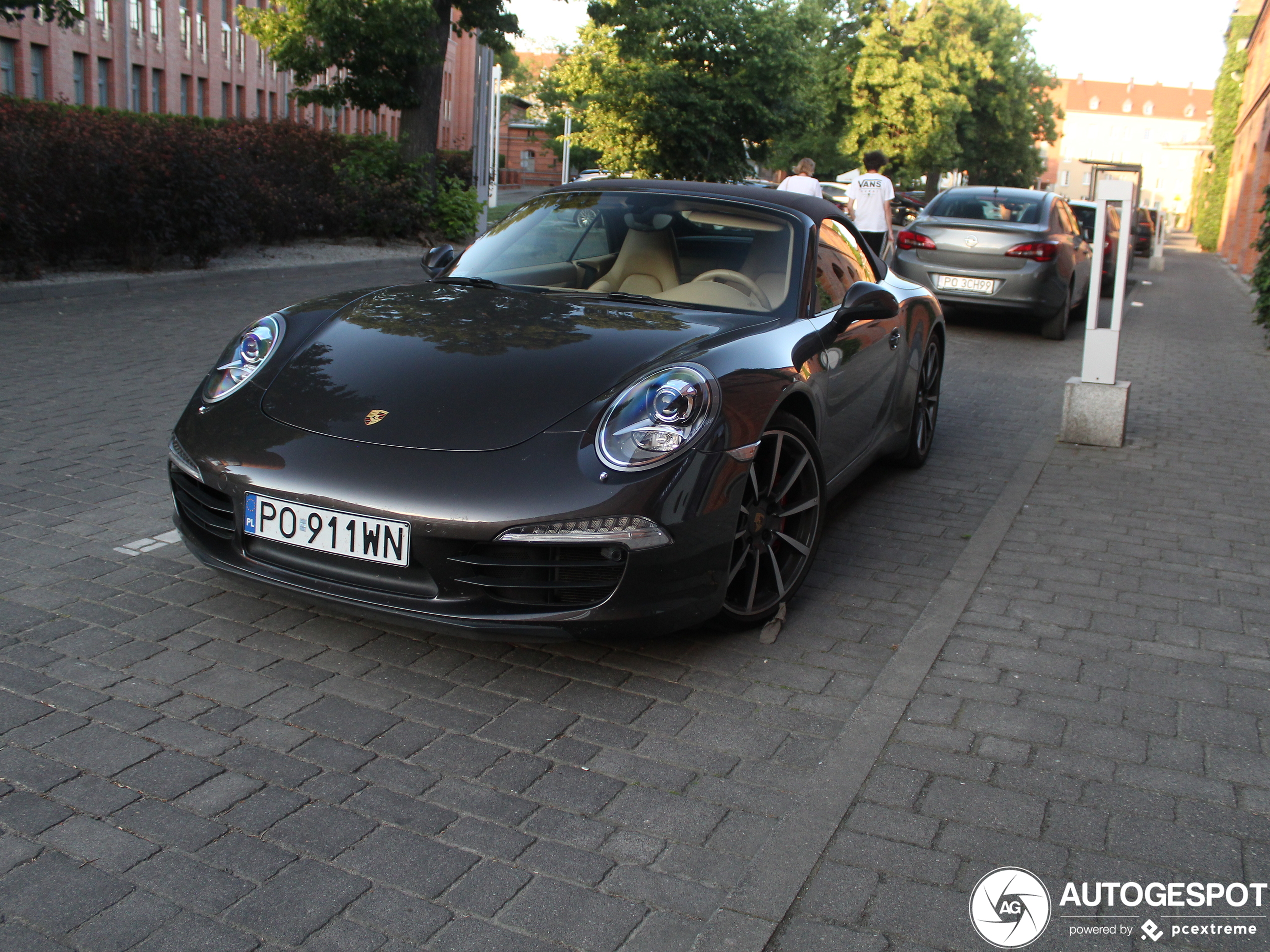 Porsche 991 Carrera S Cabriolet MkI