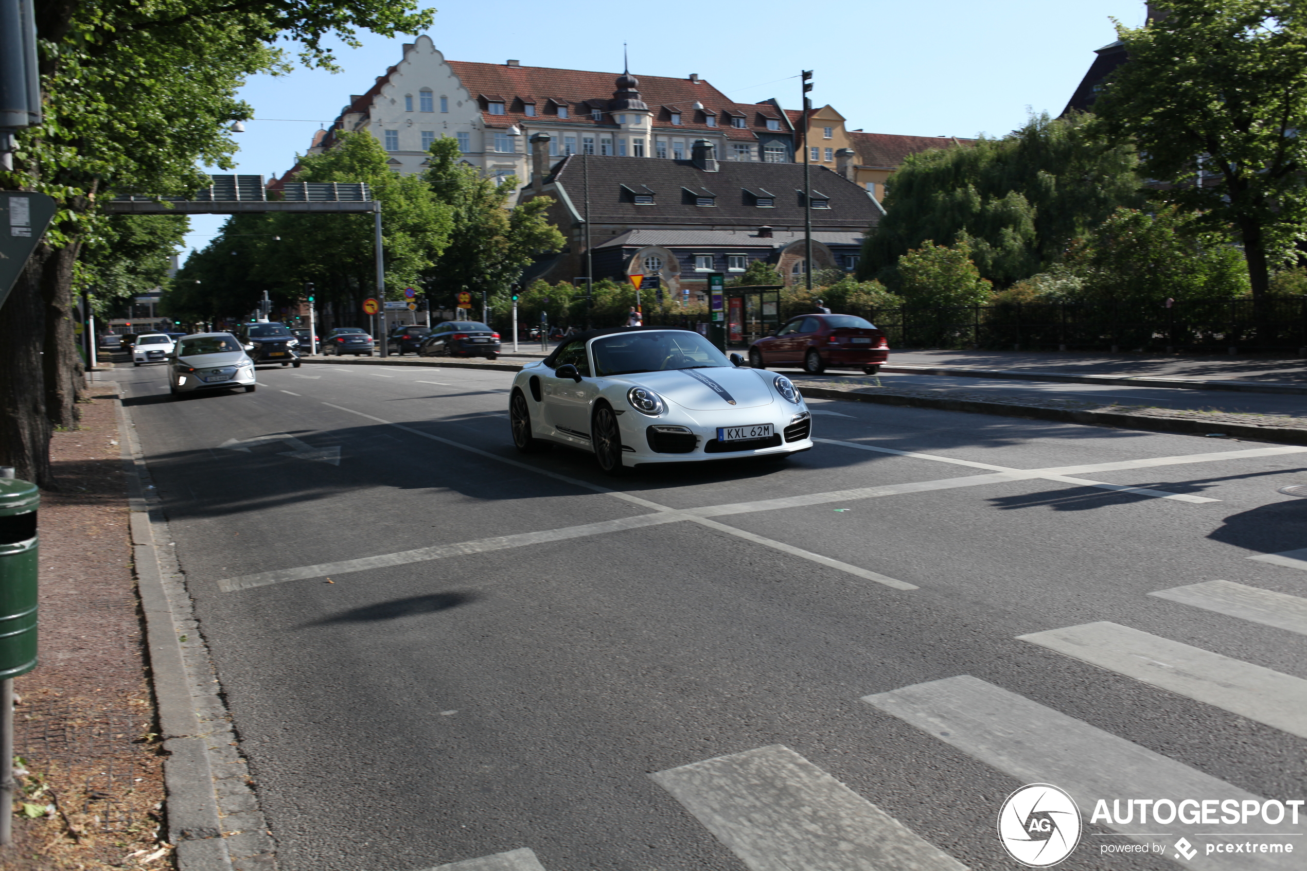 Porsche 991 Turbo S Cabriolet MkI