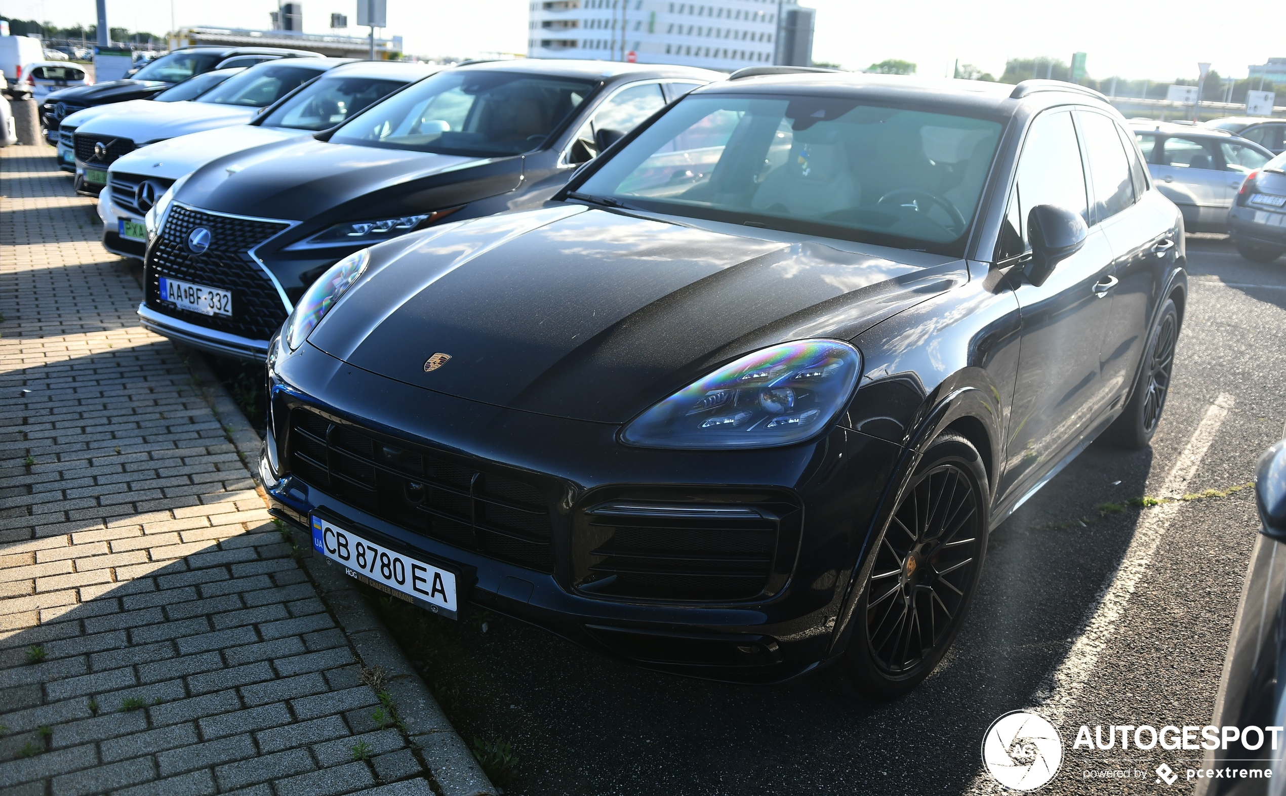 Porsche 9YA Cayenne GTS