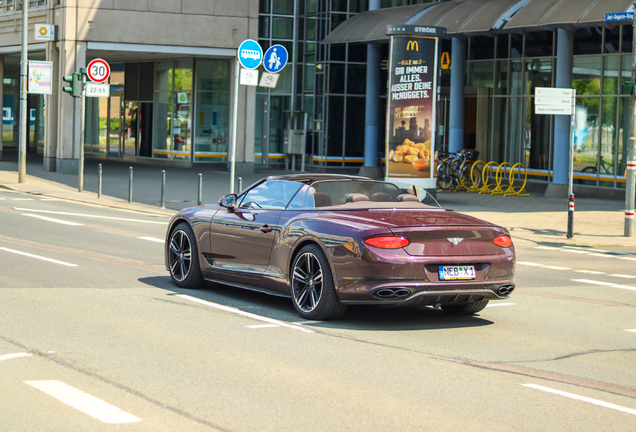 Bentley Continental GTC V8 2020