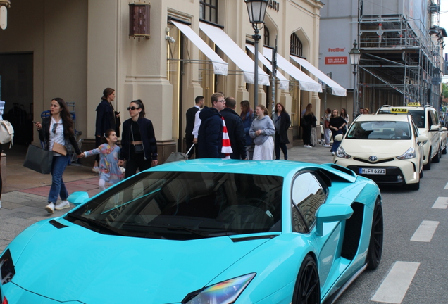 Lamborghini Aventador S LP740-4