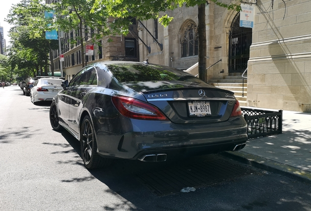 Mercedes-Benz CLS 63 AMG C218 2015