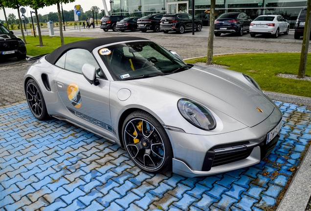 Porsche 992 Turbo S Cabriolet