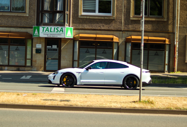 Porsche Taycan Turbo S