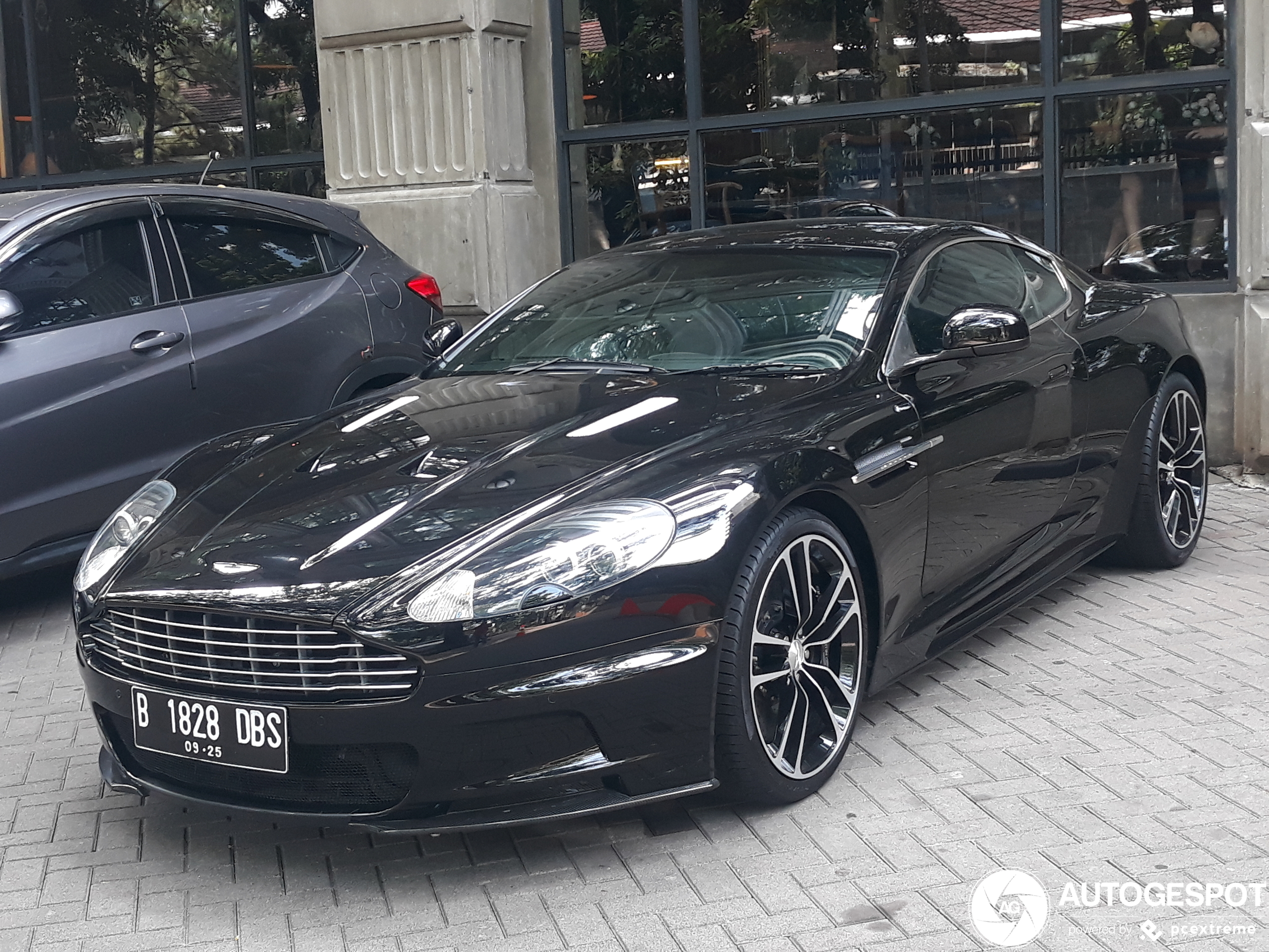 Aston Martin DBS