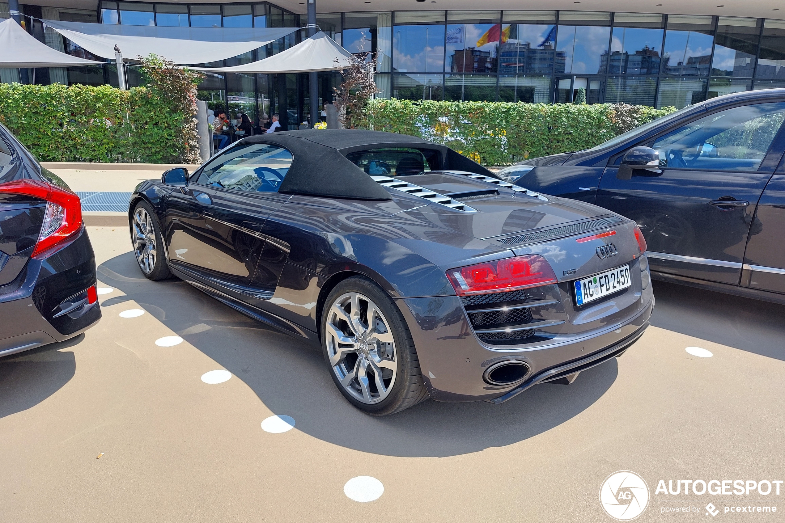 Audi R8 V10 Spyder