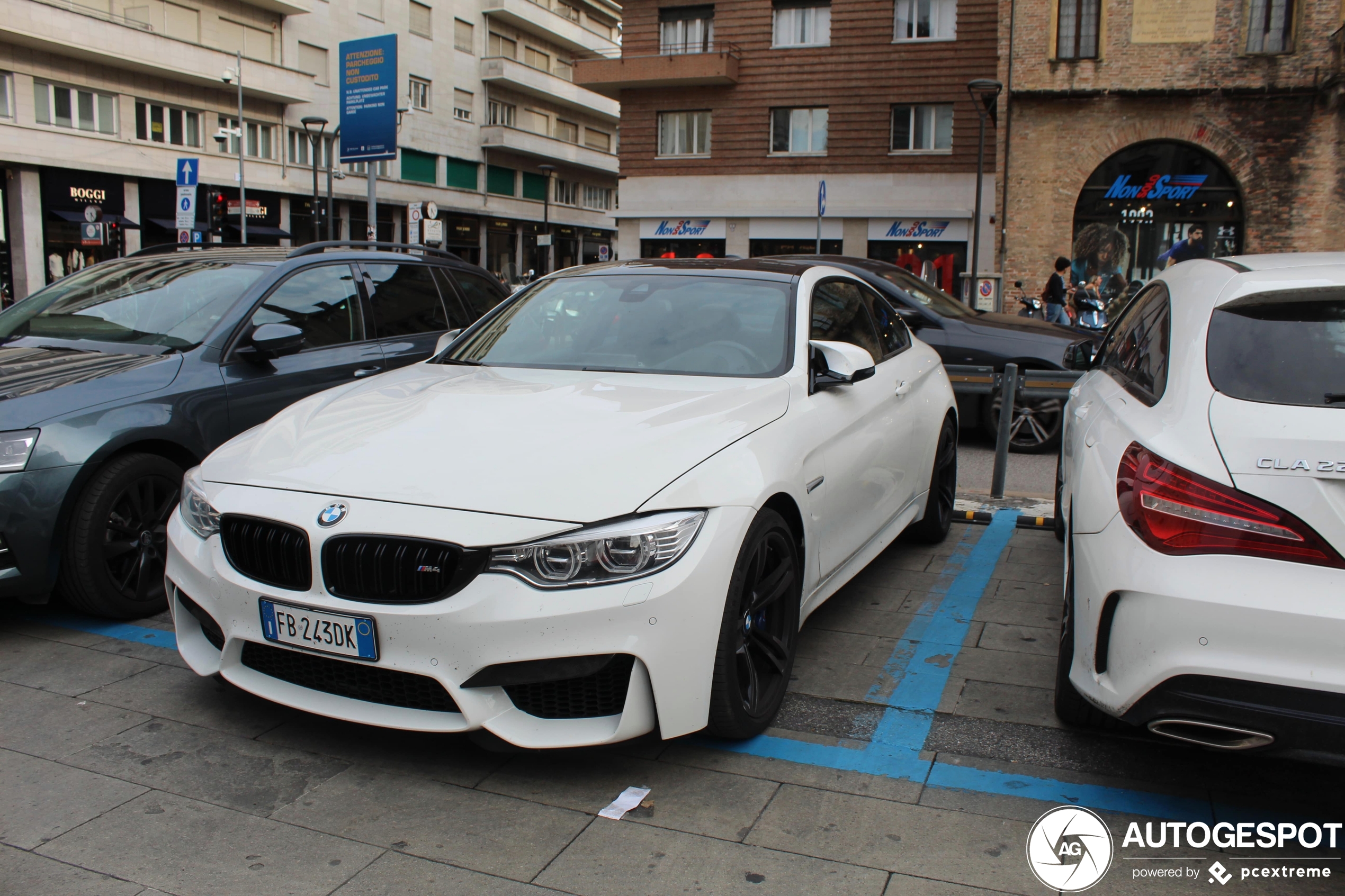 BMW M4 F82 Coupé