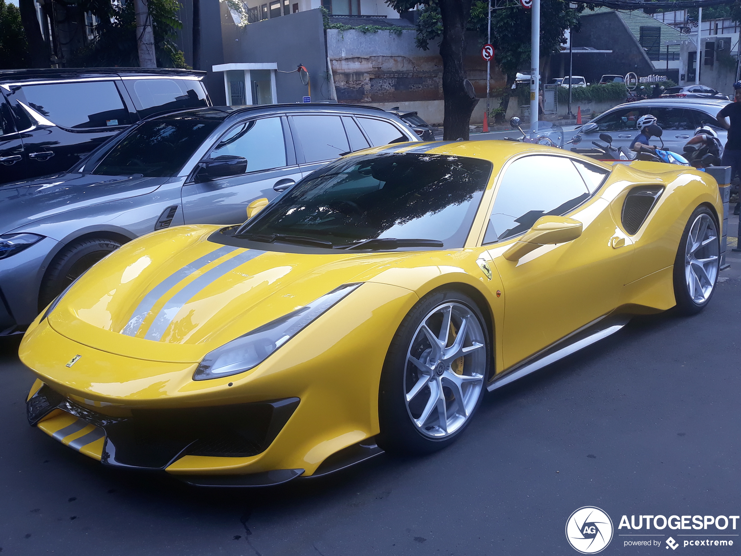 Ferrari 488 Pista