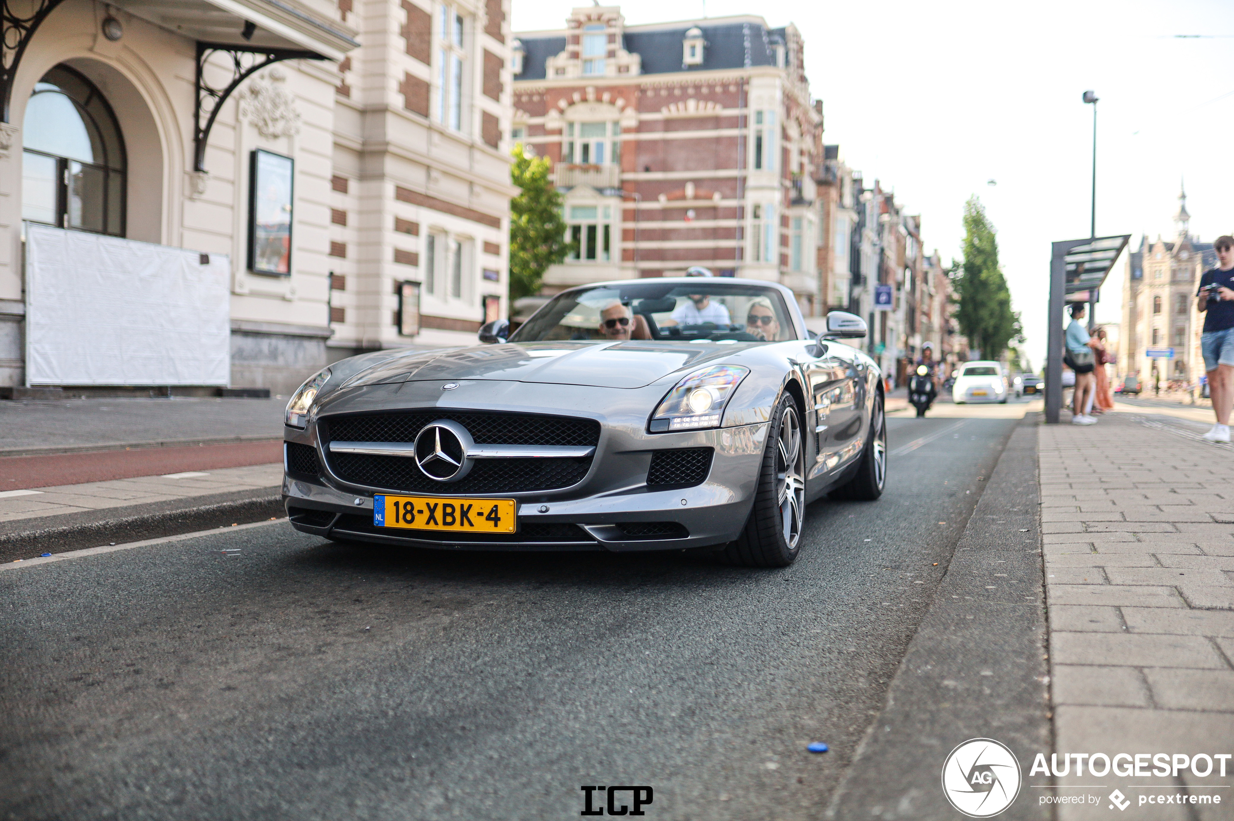 Mercedes-Benz SLS AMG Roadster