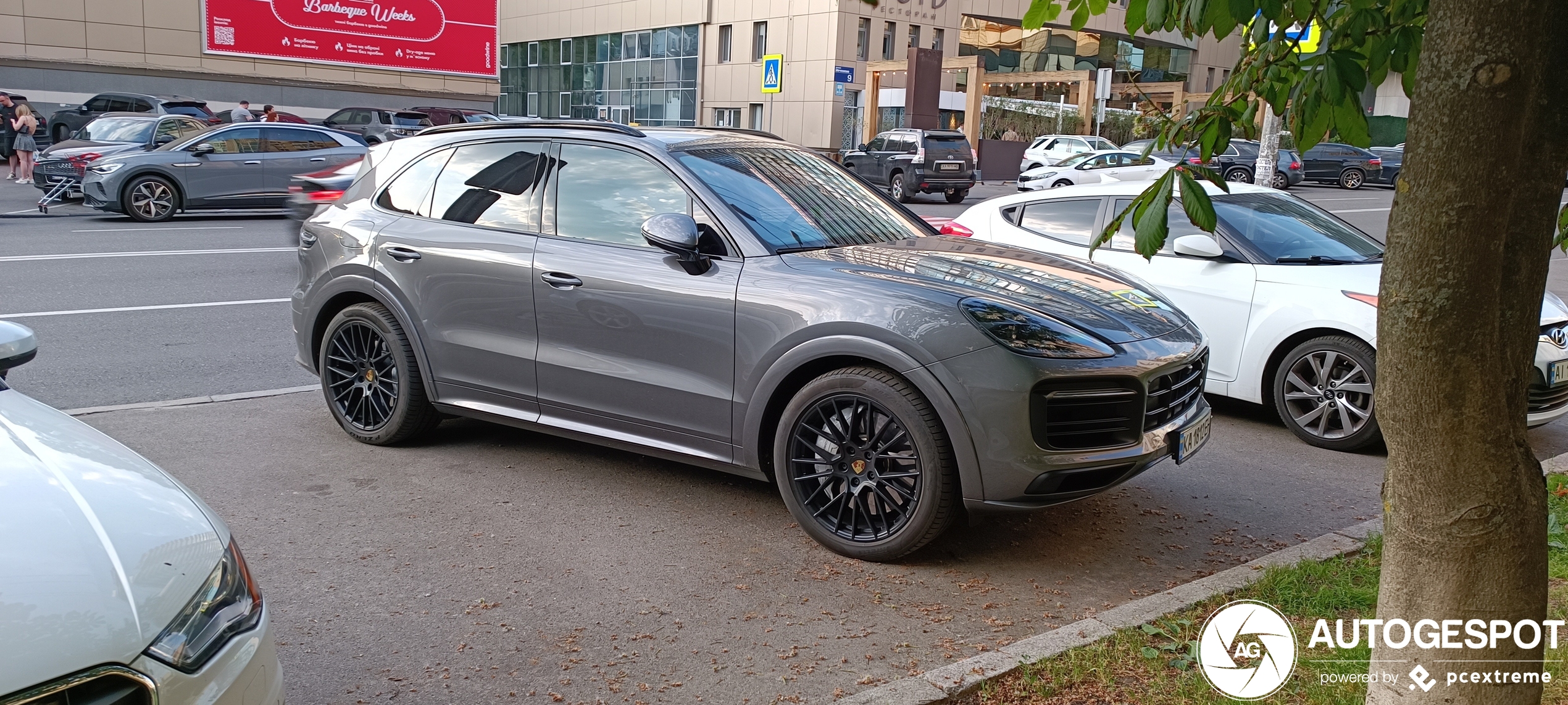 Porsche 9YA Cayenne GTS