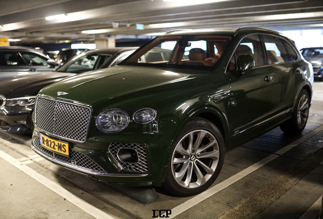 Bentley Bentayga Hybrid 2021