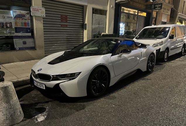 BMW i8 Roadster