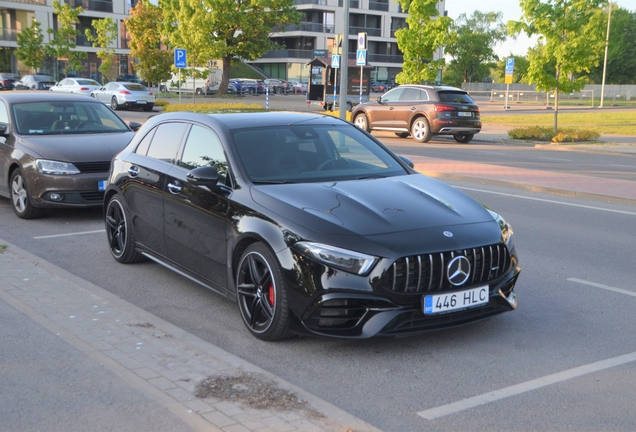 Mercedes-AMG A 45 S W177