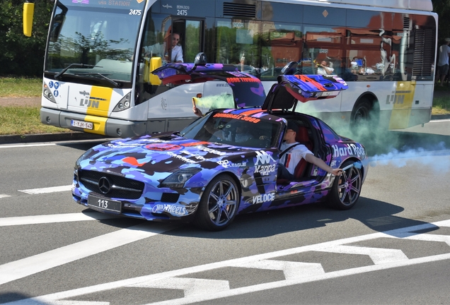 Mercedes-Benz SLS AMG