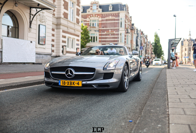 Mercedes-Benz SLS AMG Roadster