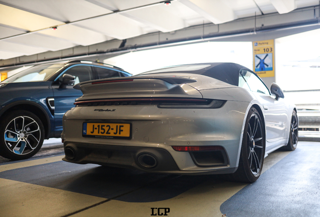 Porsche 992 Turbo S Cabriolet