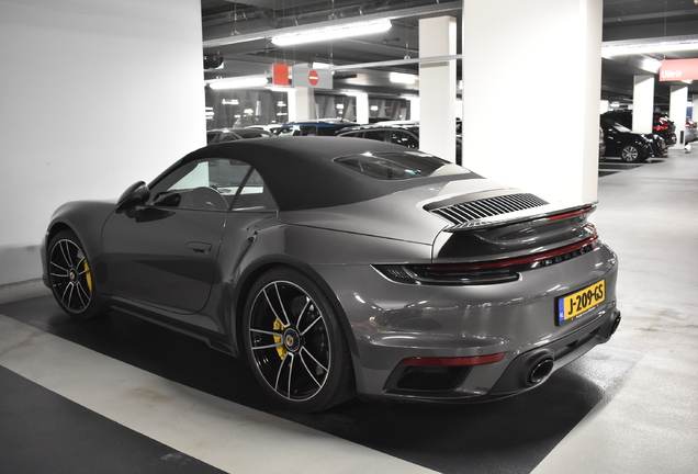 Porsche 992 Turbo S Cabriolet