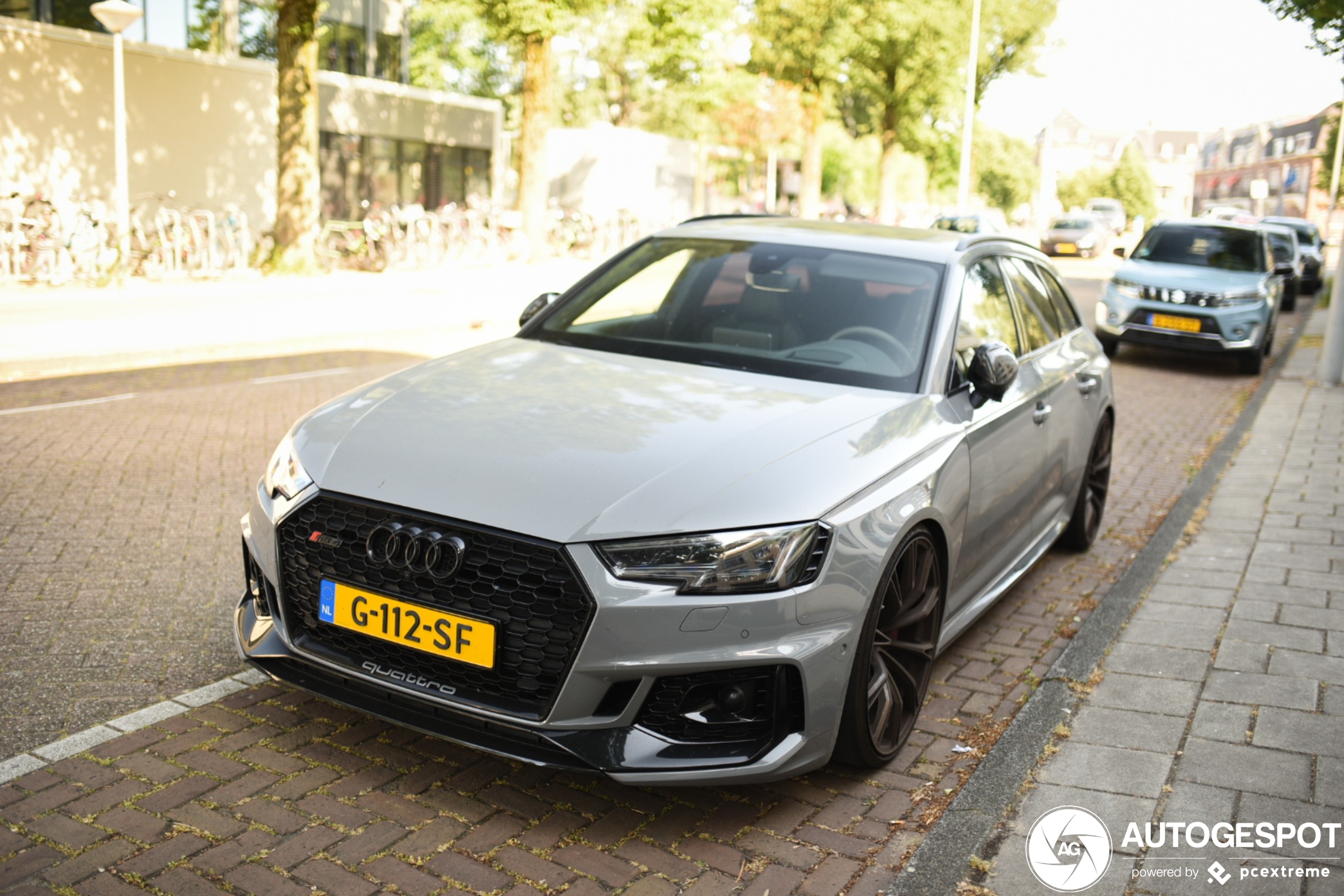 Audi RS4 Avant B9