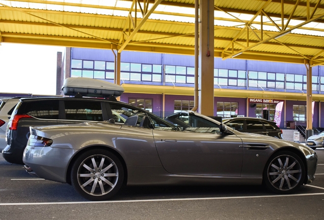 Aston Martin DB9 Volante