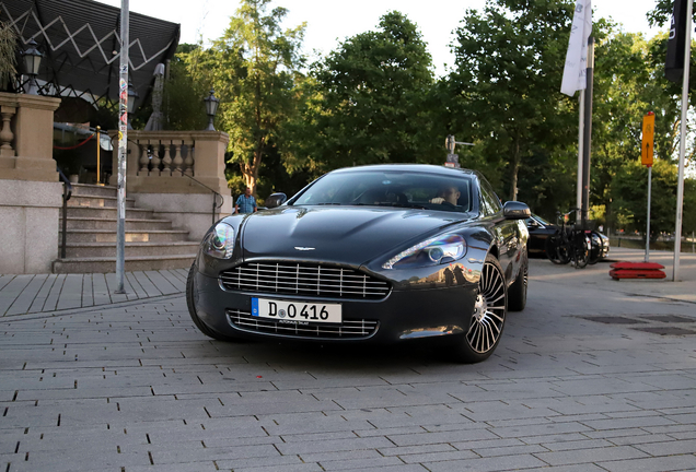 Aston Martin Rapide