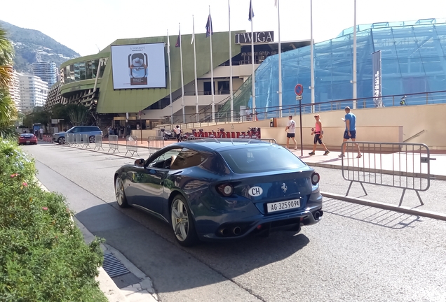 Ferrari FF