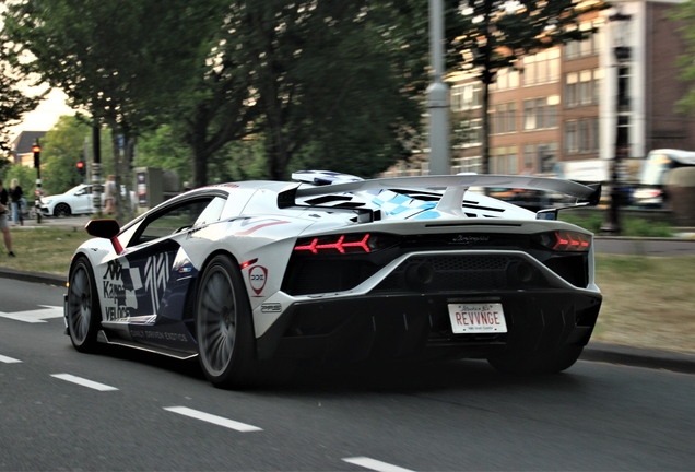 Lamborghini Aventador LP770-4 SVJ