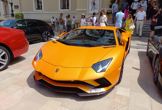 Lamborghini Aventador S LP740-4