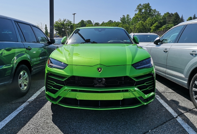 Lamborghini Urus