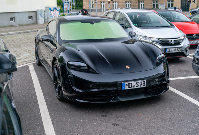 Porsche Taycan Turbo S