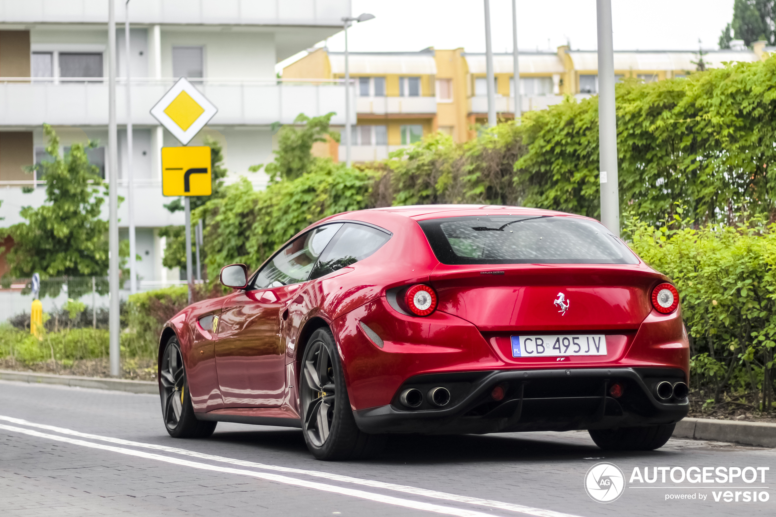 Ferrari FF