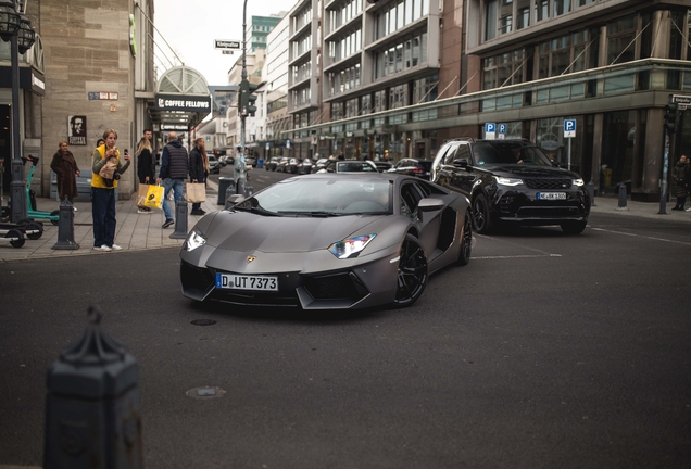 Lamborghini Aventador LP700-4