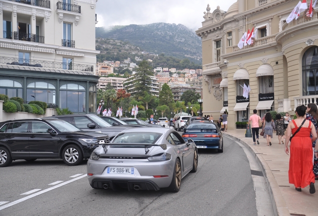 Porsche 718 Cayman GT4