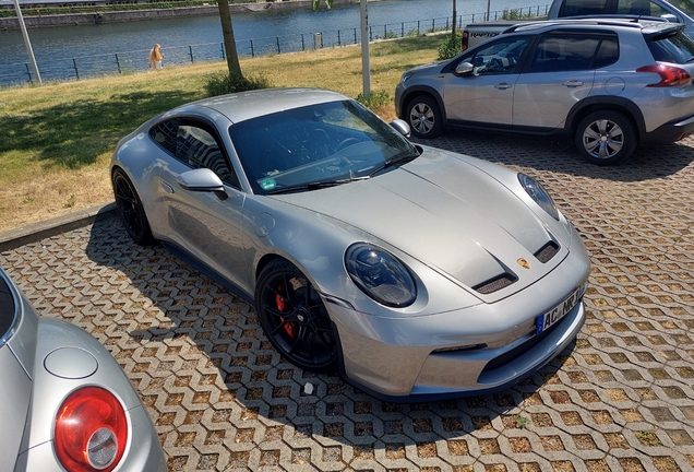 Porsche 992 GT3 Touring