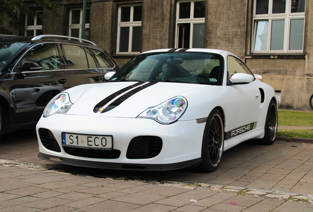 Porsche 996 Turbo