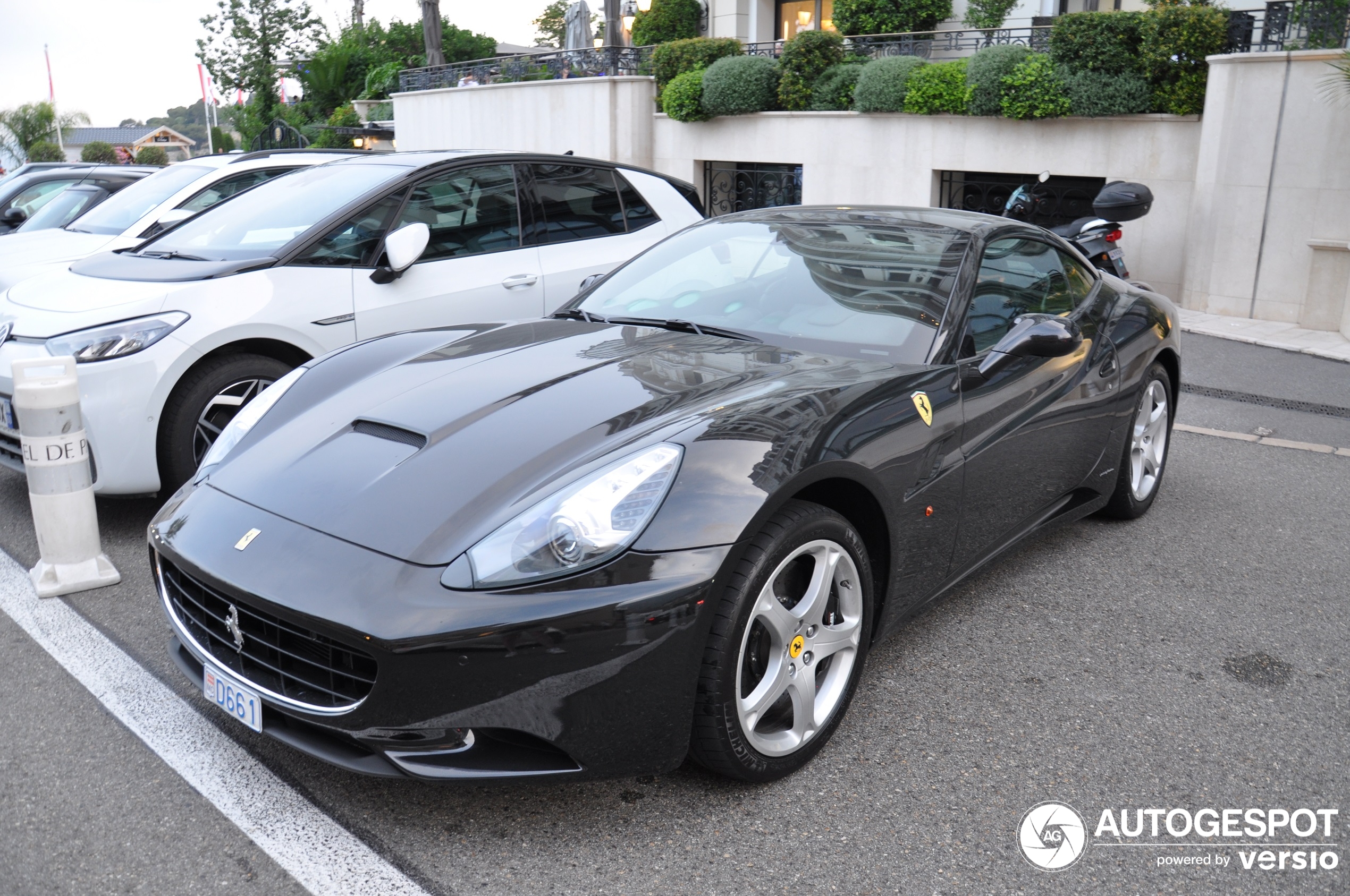 Ferrari California