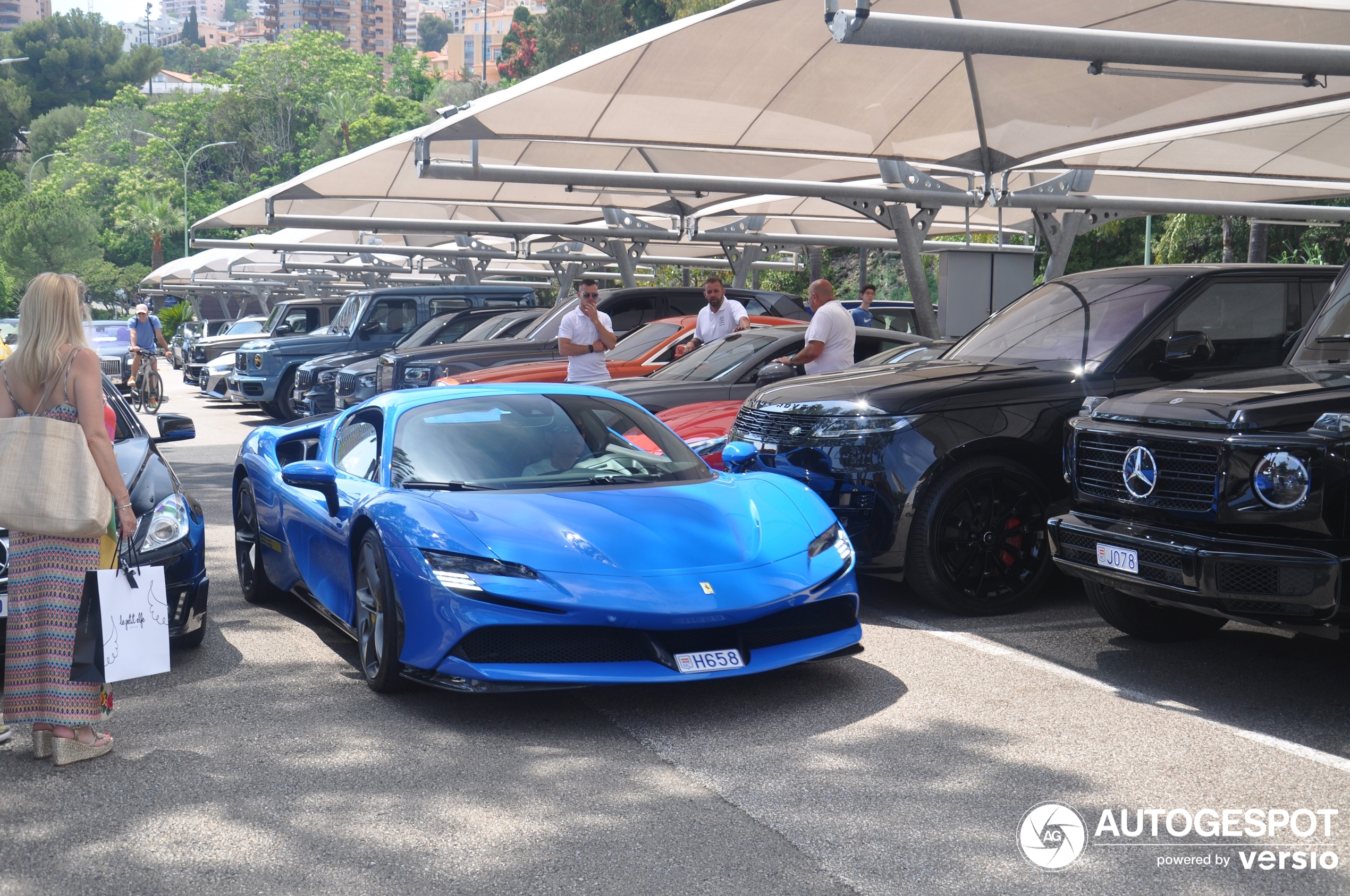 Ferrari SF90 Spider Assetto Fiorano